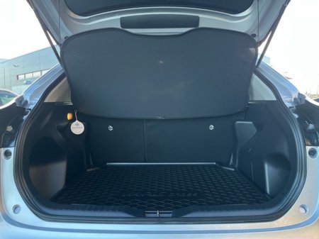 2025 Toyota Yaris Cross YARIS CROSS LUNA €30,950 thumbnail