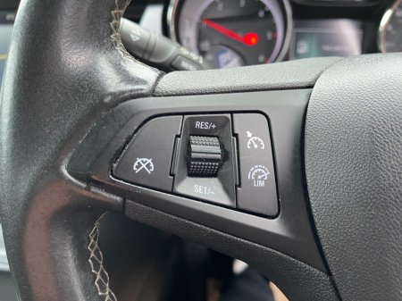 2020 Vauxhall Astra 1.5 Turbo D Business Edition Nav Hatchback 5dr Diesel Manual Euro 6 (s/s) (105 ps) thumbnail