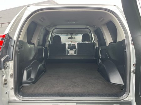 2022 Toyota Landcruiser LAND CRUISER LWB AUTO COMMERCIAL €48,954 thumbnail