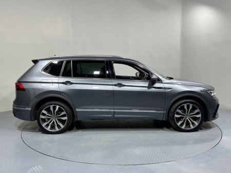 2023 Volkswagen Tiguan Allspace - thumbnail 8