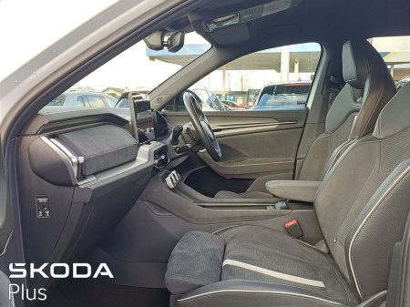 2025 Skoda Kodiaq Sportline PHEV 1.5 TSI 204 DSG €54,950 thumbnail