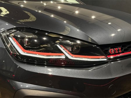 2019 Volkswagen Golf - thumbnail 13