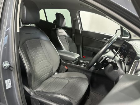 2023 Kia Sportage K3 Plug In Hybrid 4x4 €35,250 thumbnail