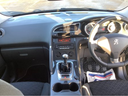 2014 Peugeot 3008 1.6 HDI 115 ACTIVE 5DR €6,500 thumbnail