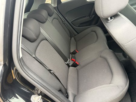 2016 Audi A1 - thumbnail 9