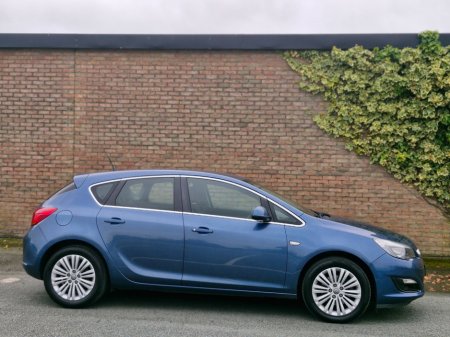 2015 Opel Astra - thumbnail 22