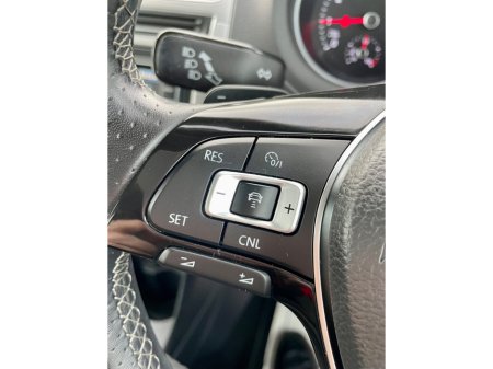 2015 Volkswagen Polo - thumbnail 27