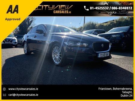 2017 Jaguar XE - thumbnail 1