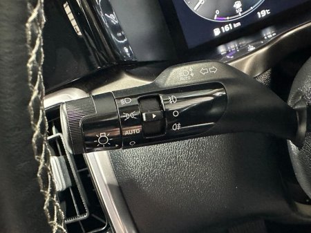 2022 Kia Sorento - thumbnail 18