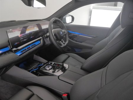 2025 BMW 5 Series 530e M Sport Saloon €72,900 thumbnail