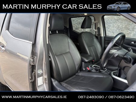 2016 Nissan Navara - thumbnail 15