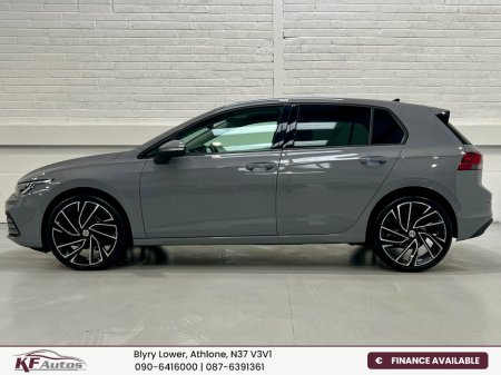 2023 Volkswagen Golf Life 2.0TDI 115bhp 5dr Auto - 232 Reg €29,995 thumbnail