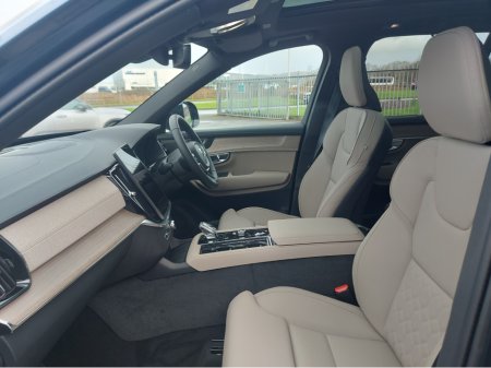 2026 Volvo XC90 T8 PHEV PLUS DARK AWD 5DR €99,950 thumbnail