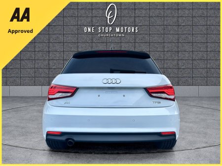 2016 Audi A1 - thumbnail 9