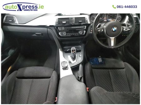 2016 BMW 3 Series - thumbnail 2