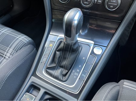 2017 Volkswagen Golf GTD AUTOMATIC 2.0 TDI DIESEL 184BHP €18,950 thumbnail