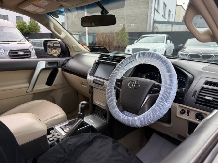 2020 Toyota Landcruiser - thumbnail 32