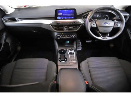 2021 Ford Focus - thumbnail 14