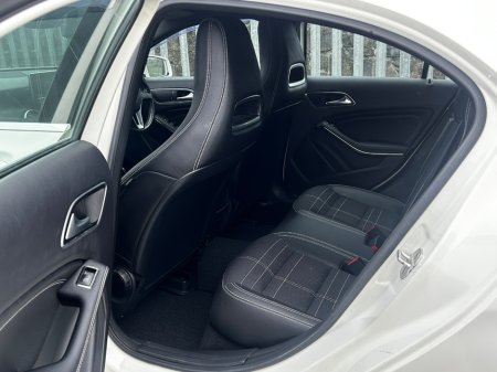 2014 Mercedes-Benz A Class - thumbnail 10