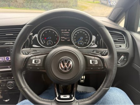 2015 Volkswagen Golf - thumbnail 16