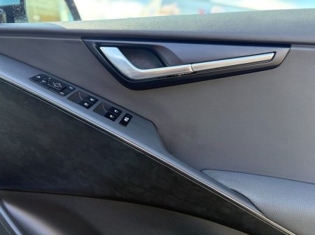 2025 Kia Niro - thumbnail 9