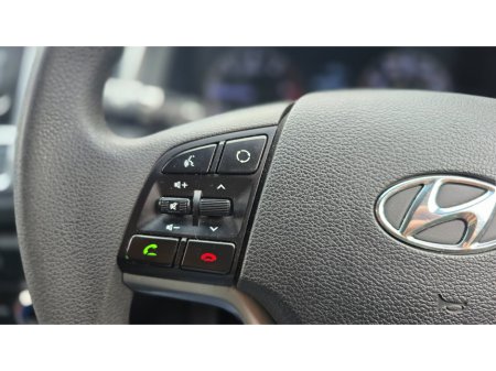 2016 Hyundai Tucson - thumbnail 17