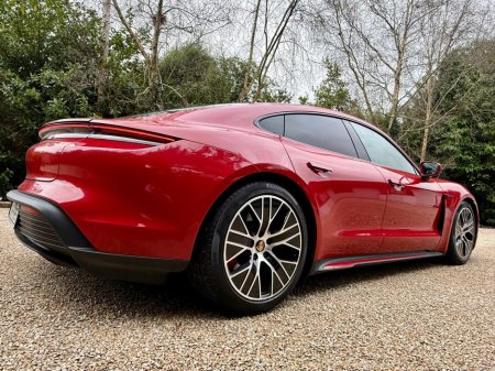 2021 Porsche Taycan - thumbnail 4