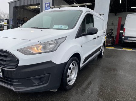 2020 Ford Transit Connect 2020 FORD CONNECT LWB 1.5  3 SEAT 3DR €12,950 thumbnail