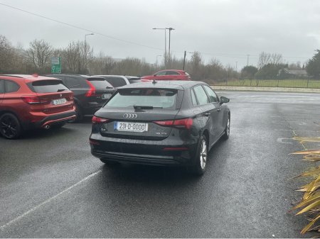 2023 Audi A3 TECHNIK 35 TDI S-A SPORTBACK €32,995 thumbnail