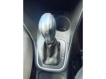 2016 Volkswagen Polo - thumbnail 13