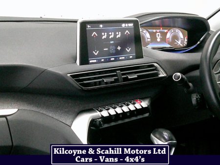 2020 Peugeot 3008 ALLURE BLUEHDI S/S thumbnail