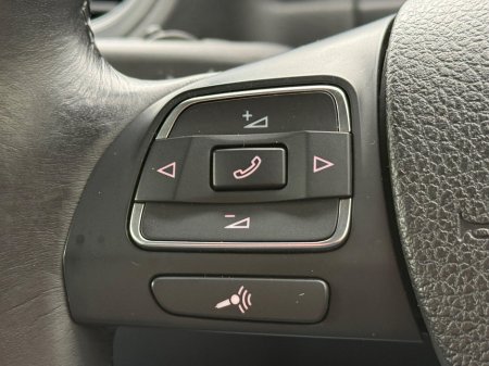 2014 Volkswagen Tiguan - thumbnail 17