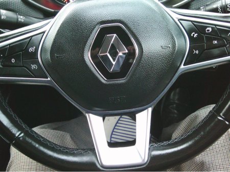 2020 Renault Clio NEW NCT 2028,  SAT./NAV., CRUISE, €180 TAX. ICONIC, LOW KMS. €12,999 thumbnail