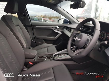 2025 Audi A3 SB 40 TFSIE 204HP S-T SE €48,950 thumbnail