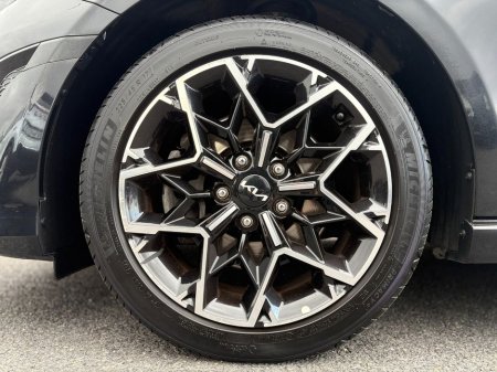 2024 Kia Ceed - thumbnail 5