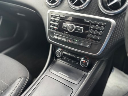 2014 Mercedes-Benz A Class - thumbnail 24