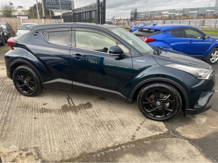 2019 Toyota C-HR 1.8 HYBRID AUTOMATIC HIGH SPEC €18,450 thumbnail
