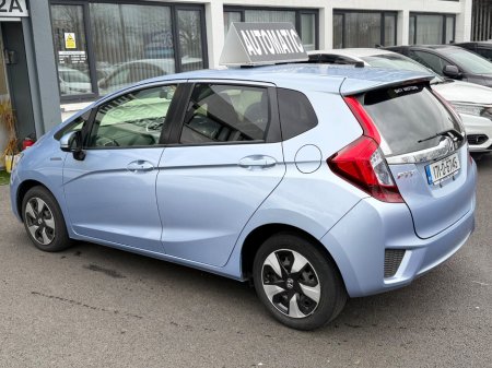 2017 Honda Fit - thumbnail 6