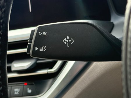 2022 BMW 3 Series - thumbnail 24