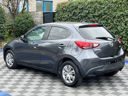 2016 Mazda Demio - thumbnail 5