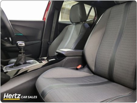 2023 Peugeot 2008 Allure 1.2 Petrol Manual €22,495 thumbnail