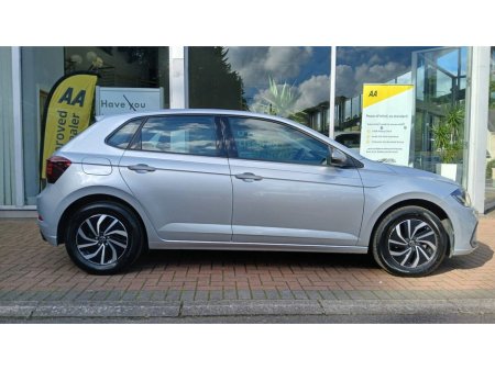 2024 Volkswagen Polo POLO LIFE 1.0 TSI 95HP M5F, Rear Camera, 1 owner, 18km. €23,950