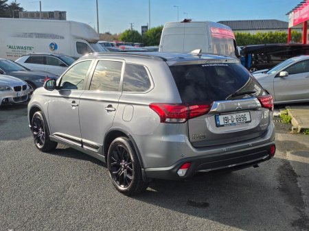 2019 Mitsubishi Outlander OUTL 4WD MT BLACK LINE 4DR €26,950