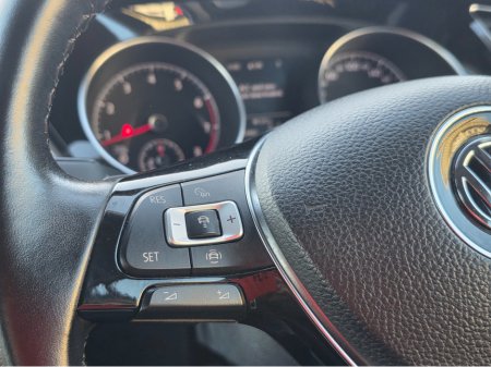 2018 Volkswagen Touran ( 182 )1.4 TSI AUTO 7 SEATER CARPLAY ANDROID AUTO LARGE TOUCH SCREEN - SPECIALISING IN IMPORTS OF GERMAN AUTOMATIC HI SPEC €17,950 thumbnail