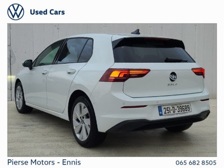 2025 Volkswagen Golf - photo 3