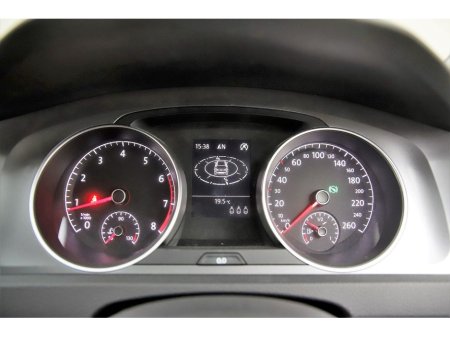 2016 Volkswagen Golf - thumbnail 18