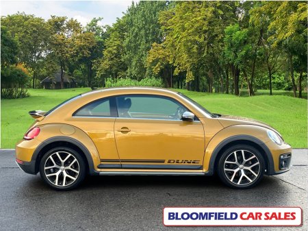 2016 Volkswagen Beetle DUNE EDITION , AUTO // PRISTINE €15,950 thumbnail