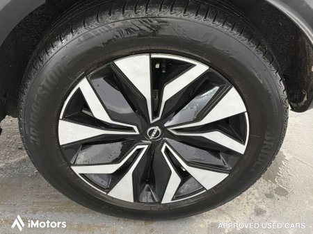 2025 Nissan Juke 1.0sv DCT MY24 €28,400 thumbnail