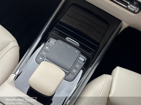 2023 Mercedes-Benz GLA Class GLA 180 d A/T Progressive €46,900 thumbnail