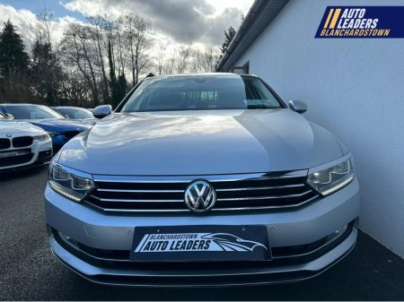 2019 Volkswagen Passat - thumbnail 9